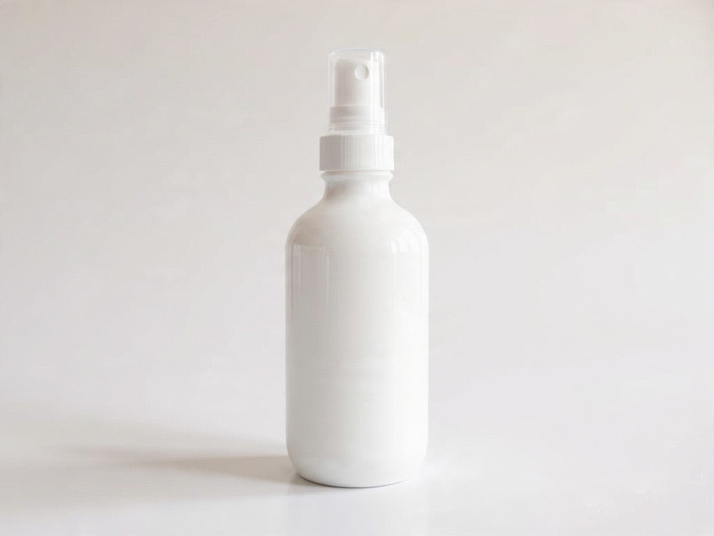 WHITE GLASS BOTTLE W/ SPRAY TOP 120 ML